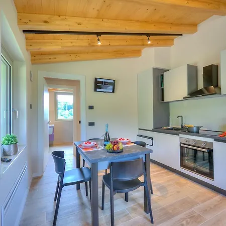 Ricomilla - Family Friendly Apartamento Roe