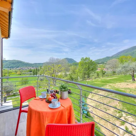 Ricomilla - Family Friendly Apartamento Roe