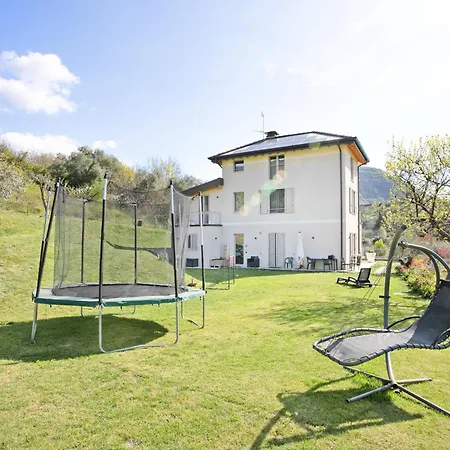 Ricomilla - Family Friendly Apartamento