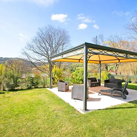 Ricomilla - Family Friendly Apartamento
